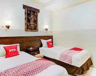 OYO 4011 58 Guesthouse - South Tangerang City - Slaapkamer