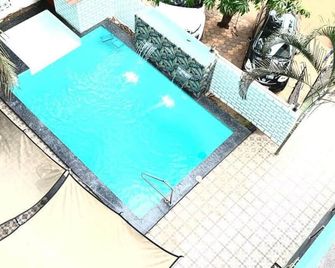 Sapphero Precise Goa - Morjim - Pool
