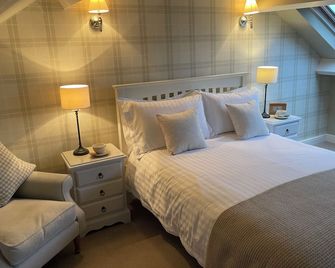 Spring Cottage 3 bedrooms in the heart of Bourton on the Water Village! - Bourton-on-the-Water - Sypialnia