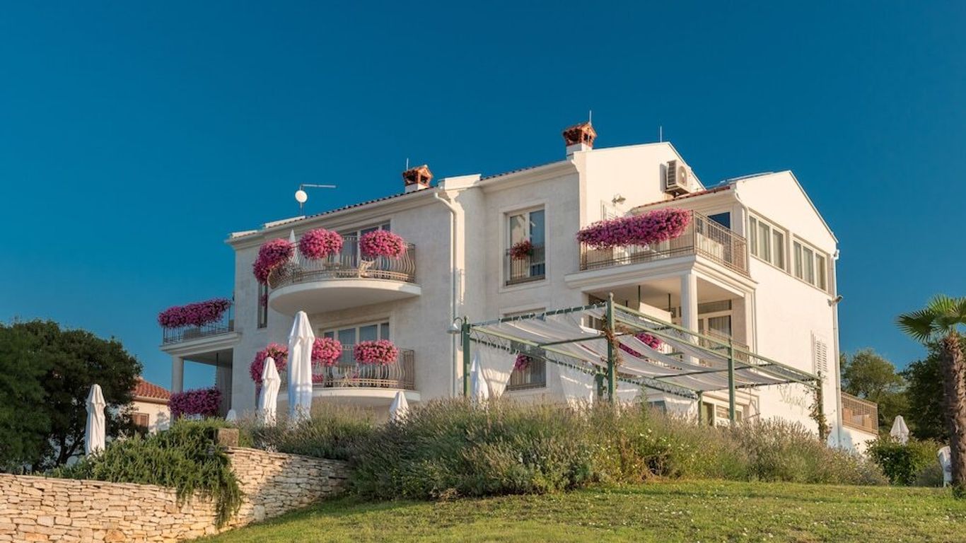 Villa Stefanija Small Boutique Hotel&restaurant