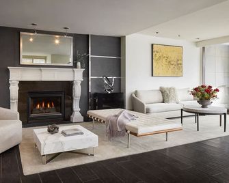 Experience Iconic Landmarks in Urban Haven w/Kitchenette | Pet Friendly - וושינגטון די.סי - סלון