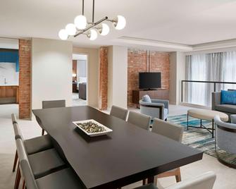 Residence Inn by Marriott Washington Downtown/Convention Center - Washington D. C. - Comedor