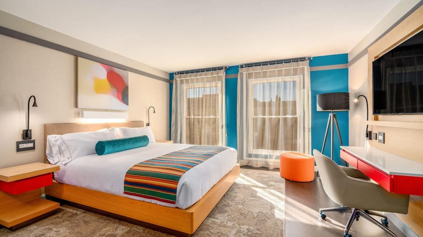 Century Park Hotel