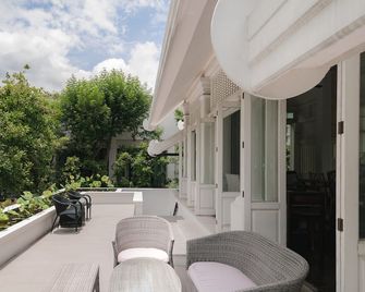 Makka Hotel - Chiang Mai - Balcony