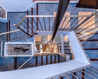 Hotel Cal Llop - Gratallops - Escaleras