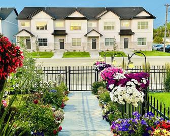 Luxury Comfort Near Downtown - Idaho Falls - Building