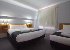 Blue Whale Motor Inn & Apartments - Warrnambool - Phòng ngủ