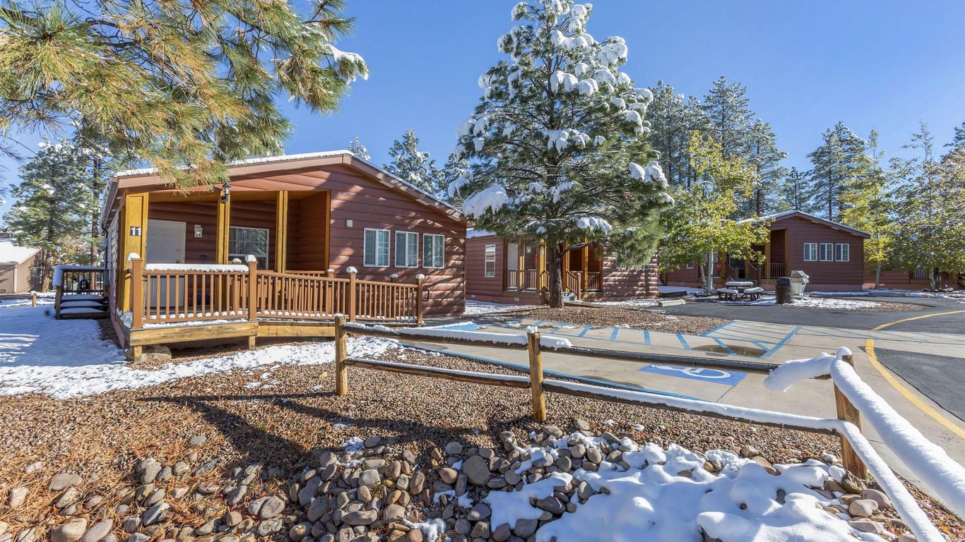 PVC at Roundhouse Resort