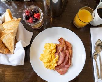 رسوورب هول - ويتبي