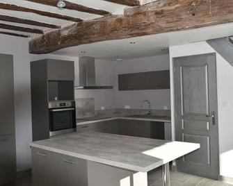 Gite Avessé, 4 bedrooms, 10 persons - Brûlon - Cocina