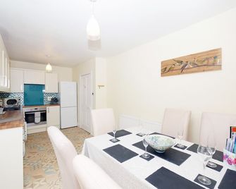 Ardentorrie Holiday Home - Inverness - Essbereich