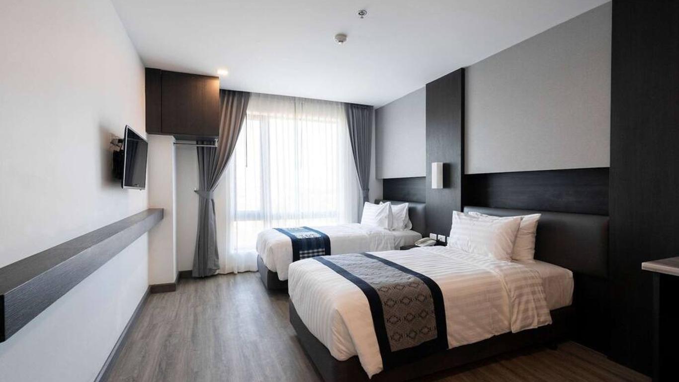 SureStay by Best Western Vientiane