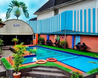 Proxima Inn - Port Harcourt - Pool