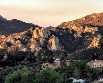 European Style b&b in Topanga - Topanga