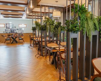 Altair Hotel - Šymkent - Restaurace