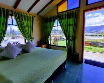 Hotel Cabañas San Cayetano - Paipa - Habitación