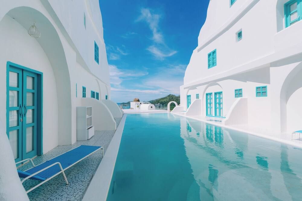 Loccal Collection Hotel - Labuan Bajo - Piscina