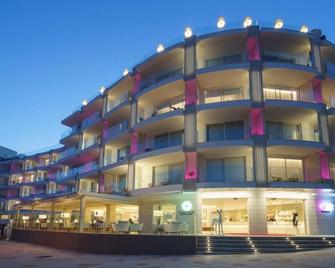 One Ibiza Suites - Ibiza - Building