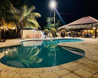 Hotel Hacienda del Pedregal - Zacapa - Pool