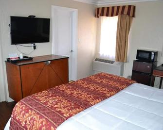 Rex Motel - Ventura - Bedroom