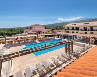 La Terra Dei Sogni Country Hotel - Taormina - Zwembad