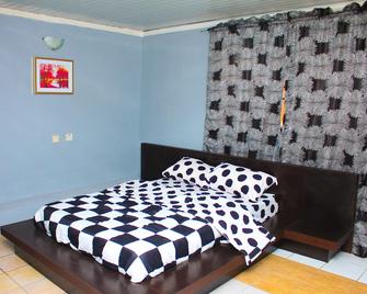 Awesome Penthouse Room On Admiralty, Lekki 1 (1) - Lekki - Habitación