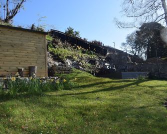Traditional stone cottage in the heart of Dornoch - Dornoch - Beach