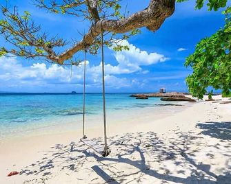 Amber Beach Hotel at Hulhumale - Male - Pláž