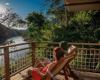 Pumarinri Amazon Lodge - Sauce - Balcón