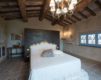 Tenuta Le Tre Virtù - San Piero a Sieve - Chambre