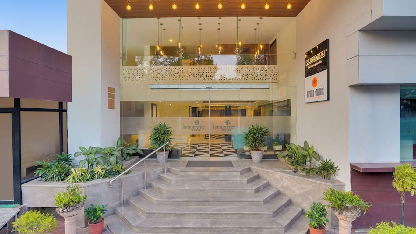 Lemon Tree Hotel, Centre Point, Jamshedpur