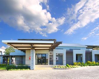 Travelodge Kasane - Kasane - Gebäude