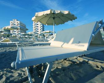Hotel Universal - Senigallia - Praia