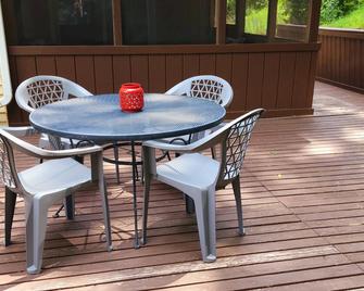 Enjoy the spacious and serene location just outside of Sparta, WI. - Sparta