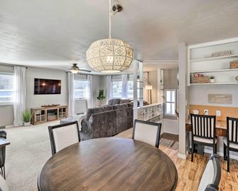 Sioux Center Split-Level Home w/ Game Room! - Sioux Center