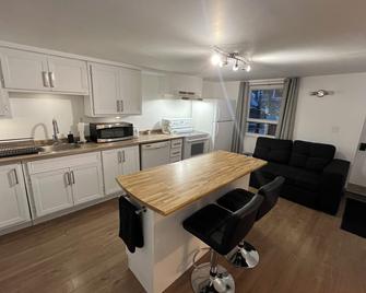 La Suite Centre-ville Saint-Georges - Saint-Georges - Küche