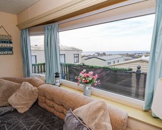 GM18, pet friendly, country holiday cottage in Aberystwyth - Aberystwyth - Living room