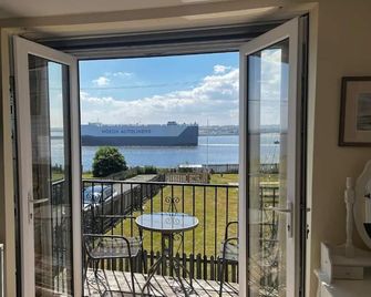 The View - North Shields - Balcony