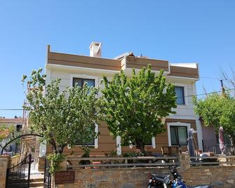 Suna Apart - Gökçeada - Gebäude