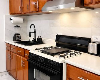 Apartamentos Kennedy Nogales - Nogales - Cucina