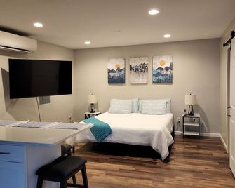 Spacious Studio with All the Comforts of Home - Bourbonnais - Ložnice