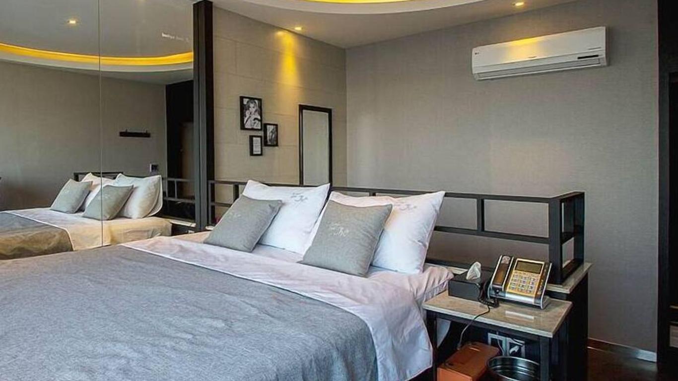 جاي اي هوتل