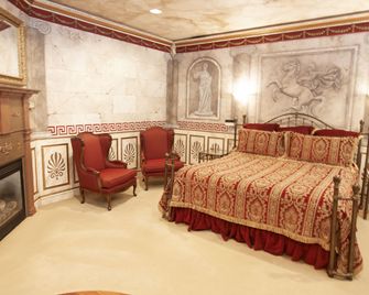 Destinations Inn Theme Rooms - איידהו פולס - חדר שינה