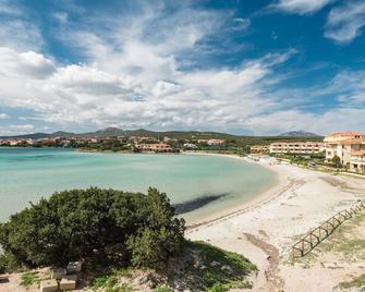 Appartamenti Aironi - Your House in Sardinia - Golfo Aranci - Strand