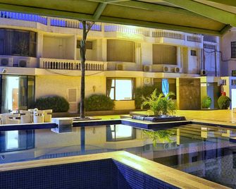 Spara Boutique Resort - New Delhi - Pool