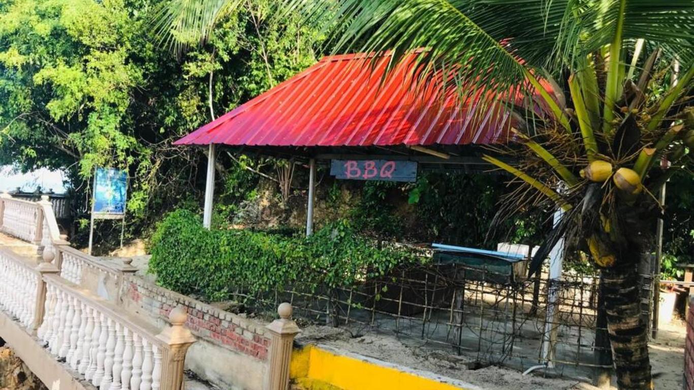 Kapas Coral Beach Resort