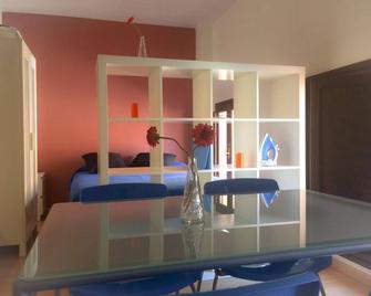 Barcelona City Apartment - Barcelone - Salle à manger