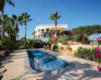 Retreat Oasis: Serene Bed & Breakfast Escape Awaits You & Your Group - Cabo San Lucas - Pool