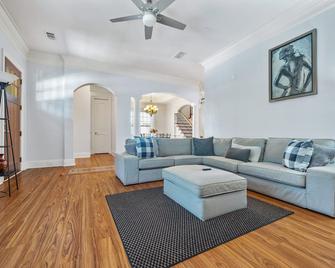 BestSpot Walkable just Across Atlantic Station - Atlanta - Sala