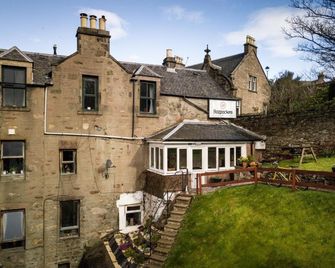 Bazpackers - Inverness - Building